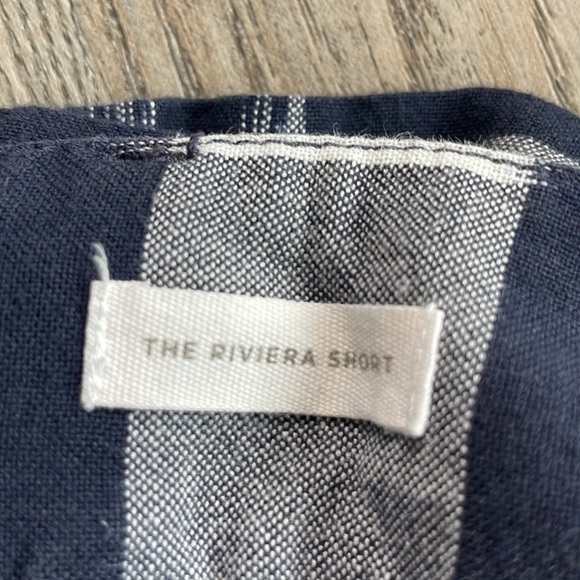 Ann Taylor LOFT, The Riviera Short, Navy White, 5” Inseam, size 6 - Picture 3 of 9